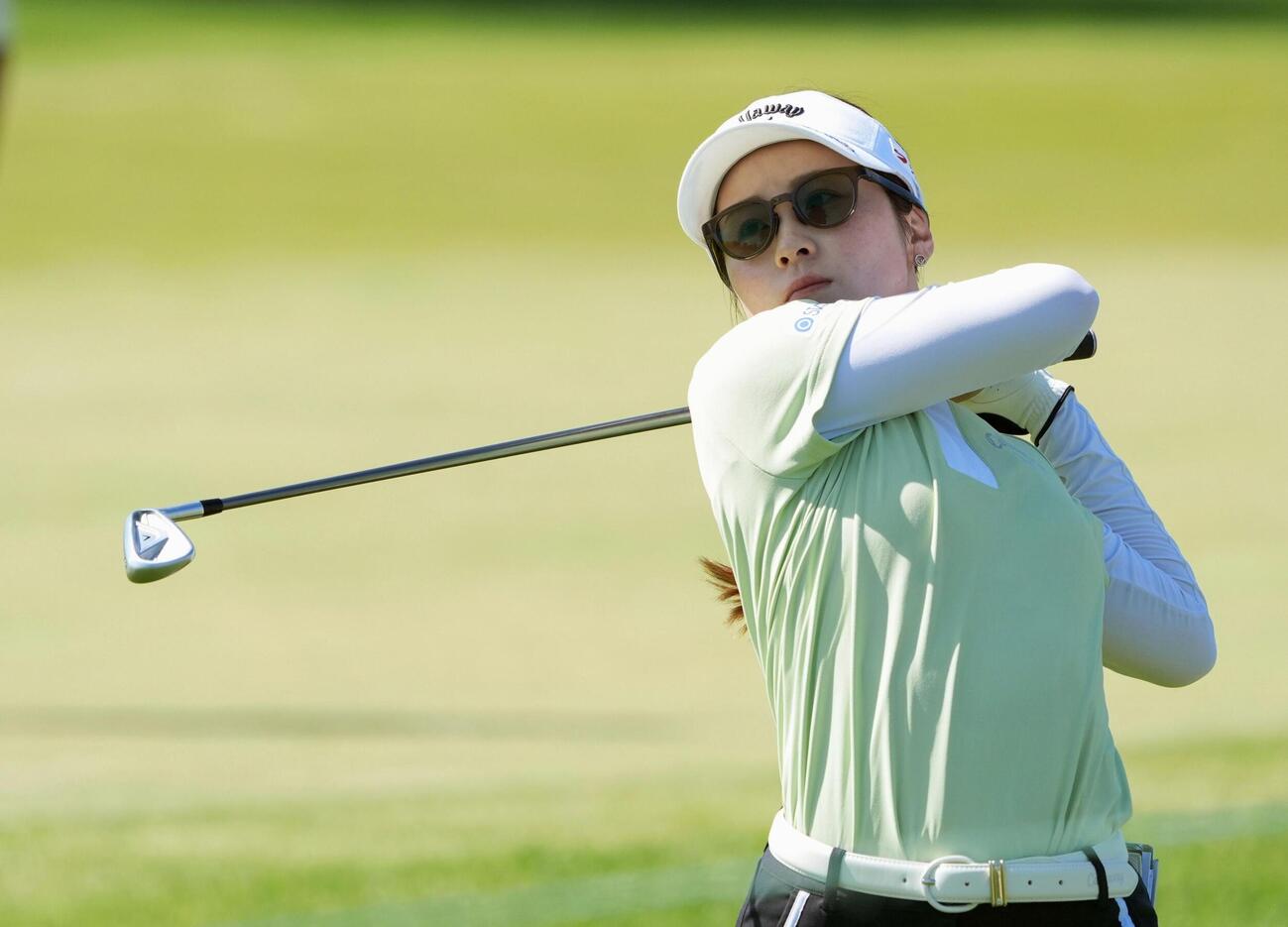 最終ラウンド、10番で第2打を放つ西村優菜。通算5オーバーで68位（共同）