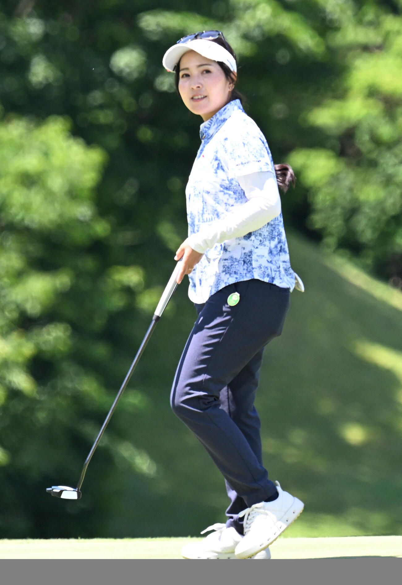 プロアマ戦で調整する青木瀬令奈（撮影・千葉一成）