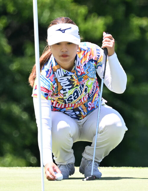 プロアマ戦で調整する仲村果乃（撮影・千葉一成）