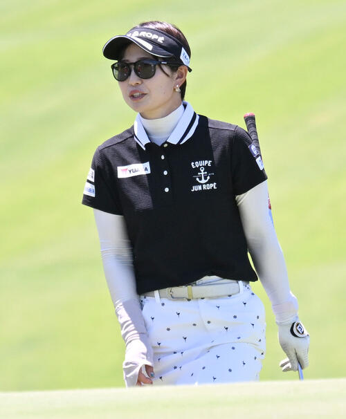 プロアマ戦で調整する蛭田みな美（撮影・千葉一成）