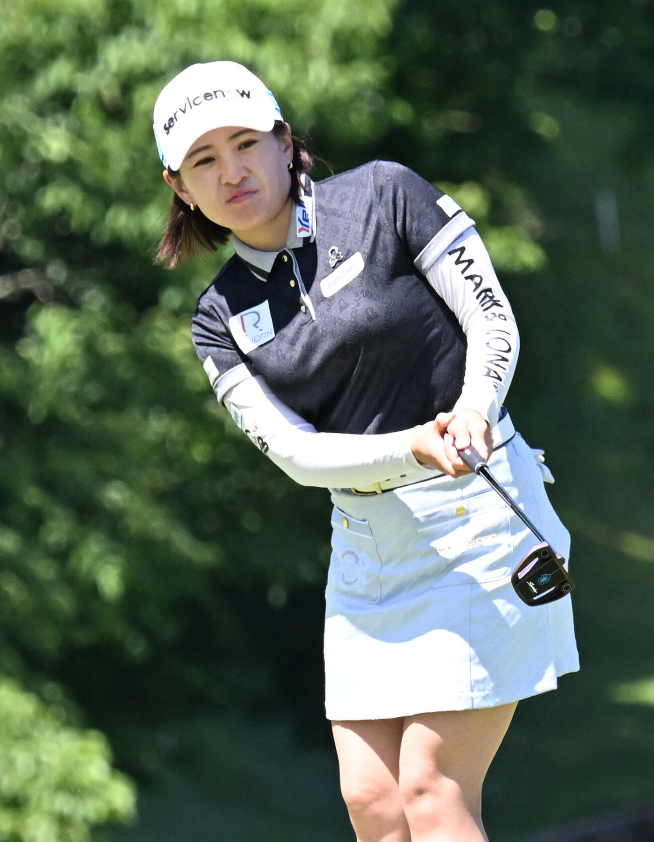 プロアマ戦で調整する永井花奈（撮影・千葉一成）