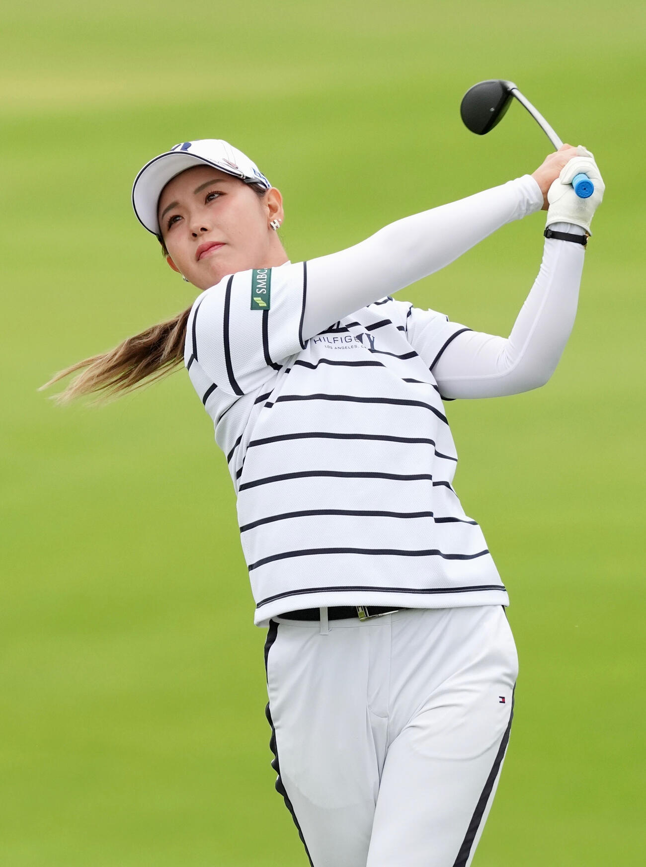最終ラウンド、2番で第2打を放つ吉田優利。通算3オーバーの28位＝リビエラCC（共同）
