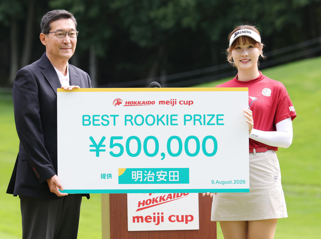 ベストルーキー賞に輝いた都玲華（撮影・宮地輝）