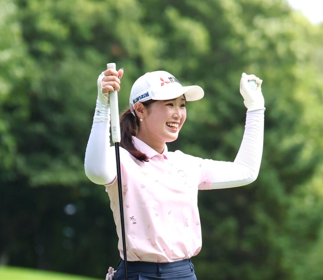 ツアー初優勝を決めた吉沢柚月