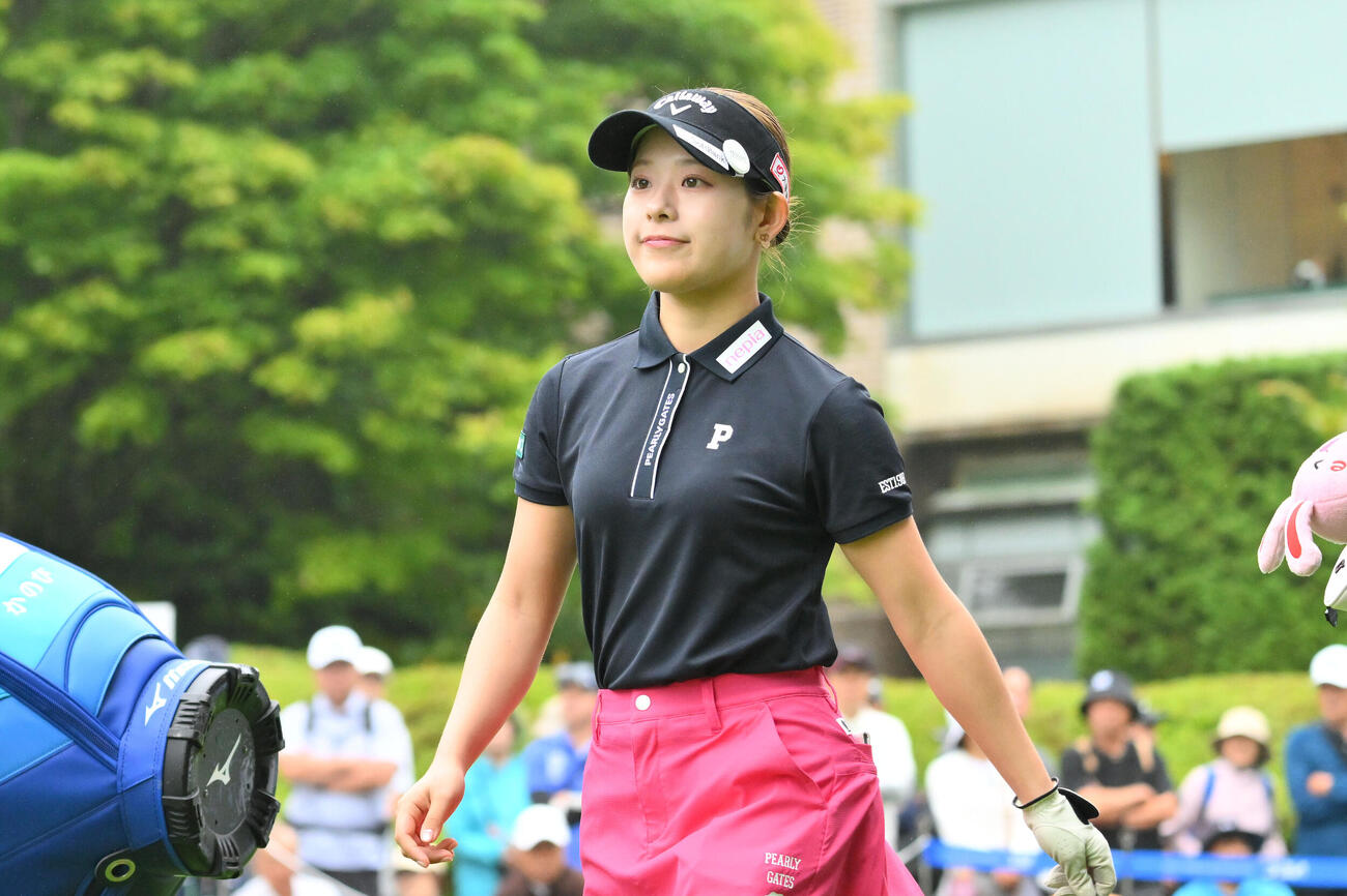 1番、ラウンドする吉田鈴（撮影・滝沢徹郎）