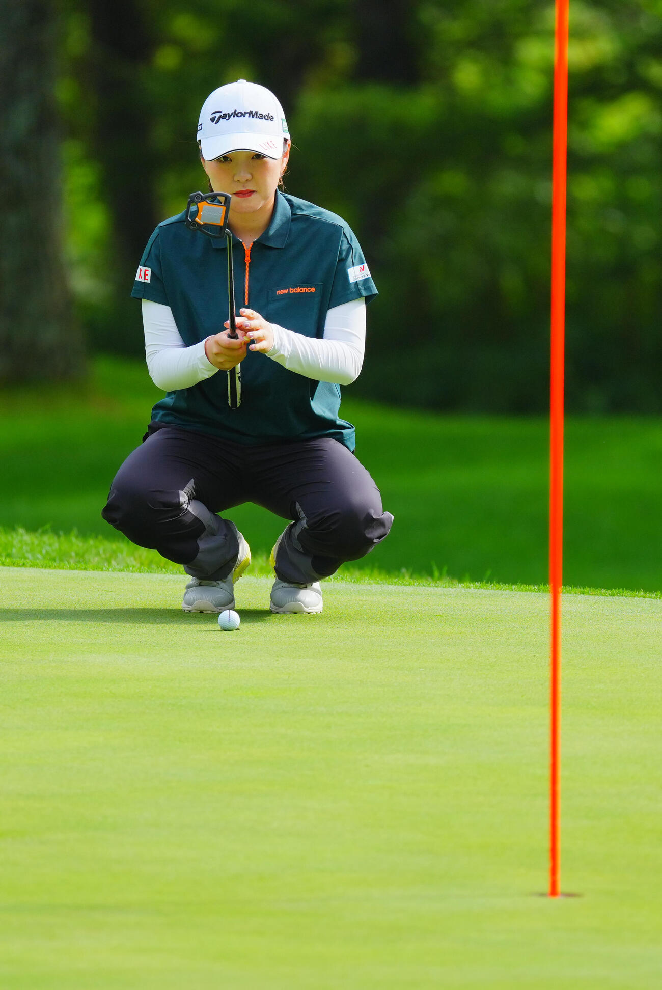 サスペンデッド2日目の3番、パットに臨む山内日菜子（撮影・垰建太）