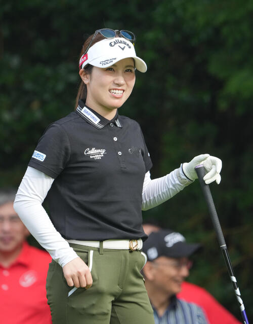 プロアマ大会に出場する西村優菜（撮影・森本幸一）