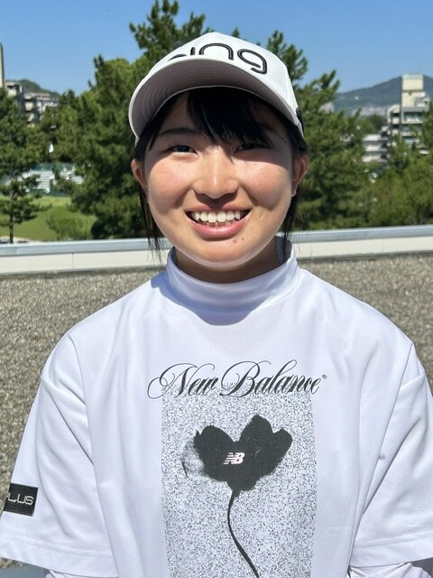 取材に応じる山下萌寧