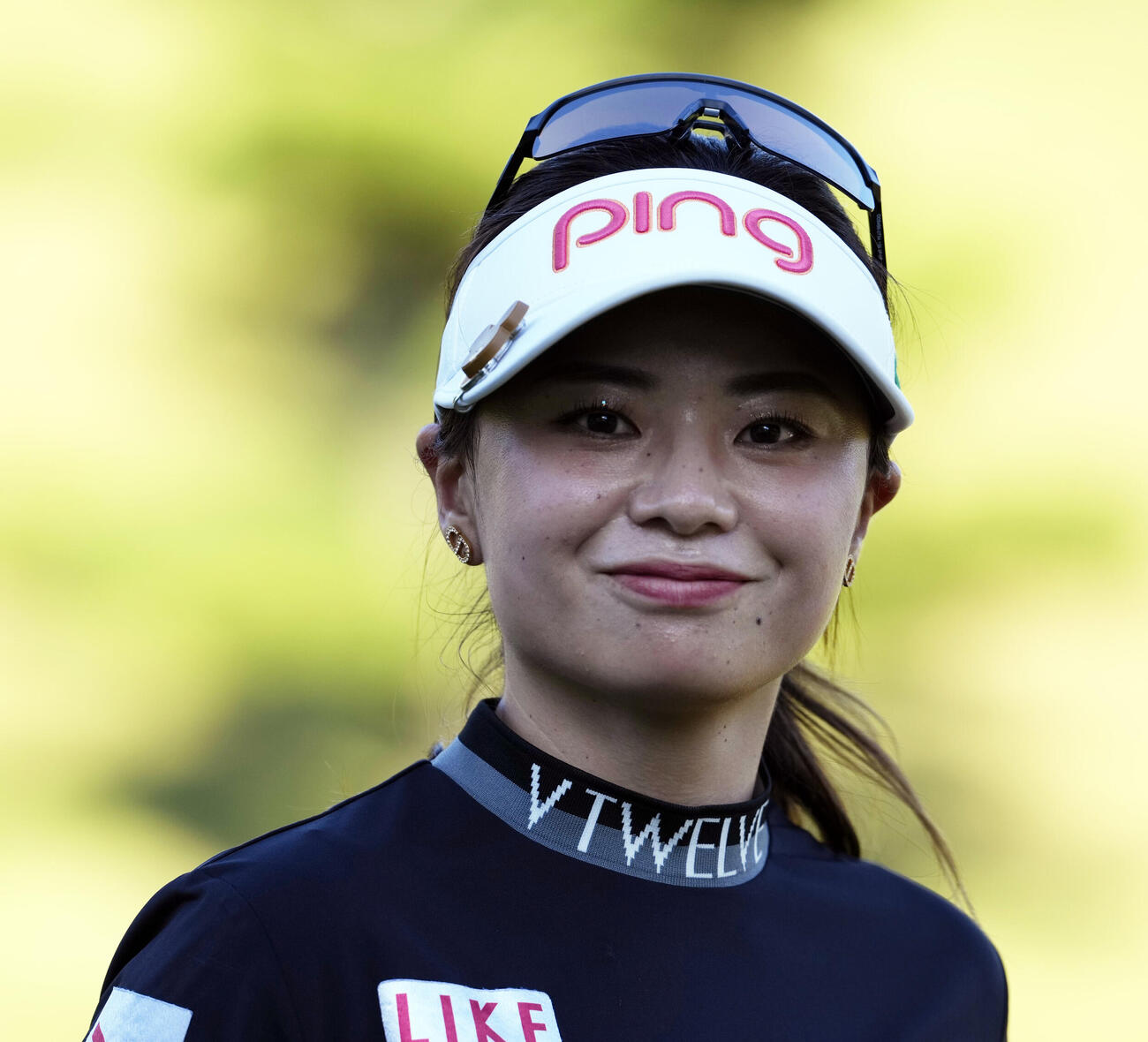 18番、ホールアウトし微笑む藤田かれん（撮影・小島史椰）
