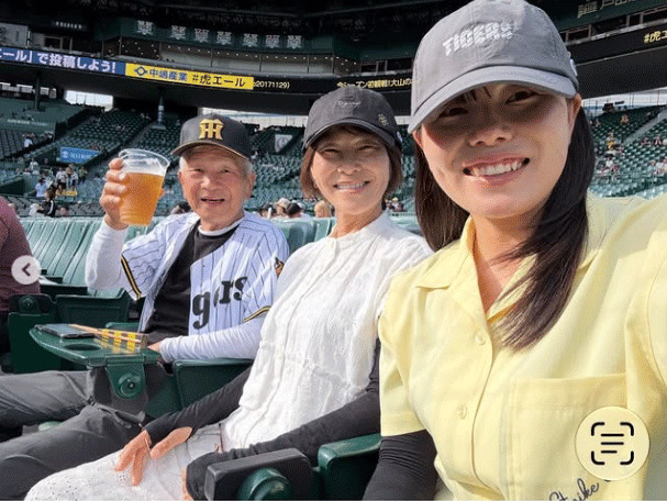 勝みなみの母のインスタグラムから