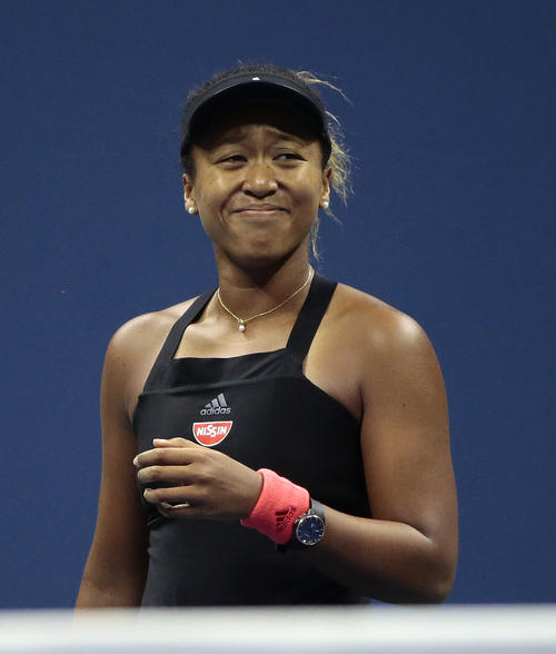 Ｓ・ウィリアムズを破り、優勝を決めた大坂なおみ（AP）