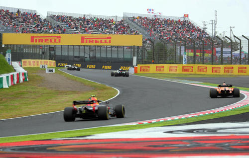 30周年を迎えた鈴鹿F1に賑わいだした鈴鹿サーキット（撮影・宮崎幸一）