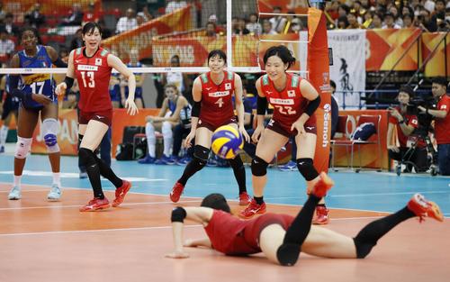 第4セット、ポイントを奪われる日本（共同）