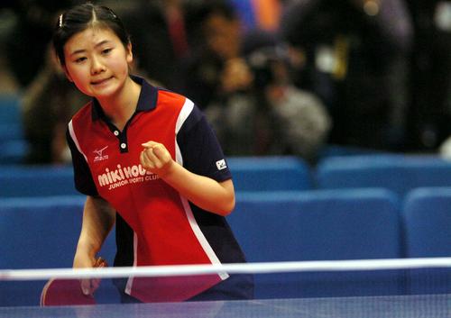 04年1月、全日本選手権女子シングルスでガッツポーズ