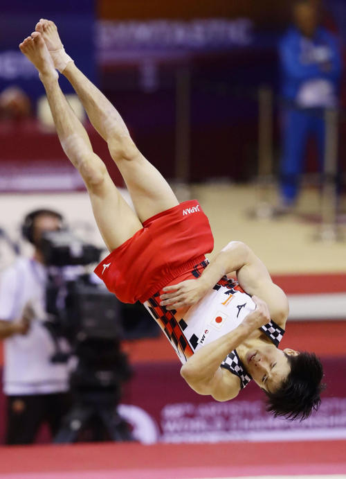 萱和磨の床運動（共同）