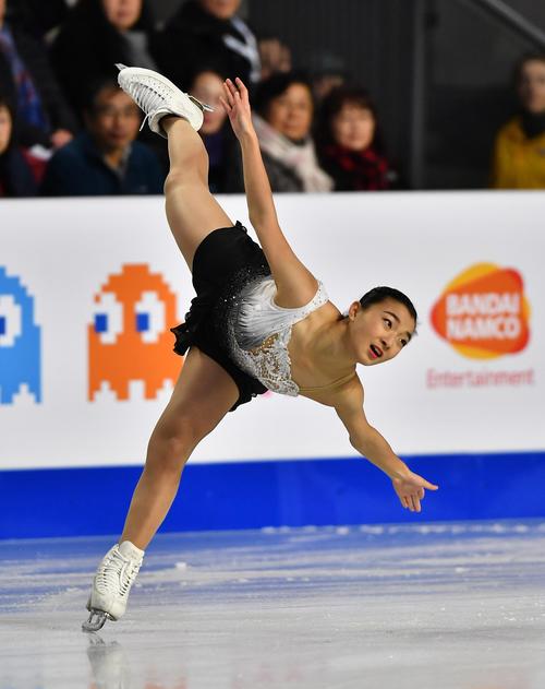 グランプリファイナルで演技をする坂本（撮影・菅敏）