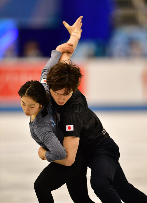 世界フィギュアスケート国別対抗戦2019 公日練習を行うペア出場の三浦璃来、市橋翔哉組(撮影・清水貴仁)