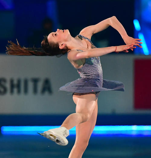 世界フィギュアスケート国別対抗戦2019　エキシビションで滑るマライア・ベル（撮影・清水貴仁）
