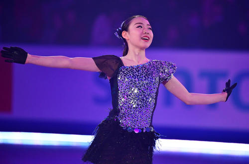 世界フィギュアスケート国別対抗戦2019　エキシビションで滑る紀平梨花（撮影・清水貴仁）