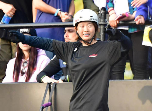 BMXパーク女子予選　転倒するも予選を22位で通過した大池水杜（撮影・清水貴仁）