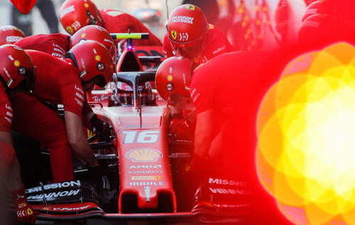 トップタイムを記録したフェラーリのルクレール（ロイター）