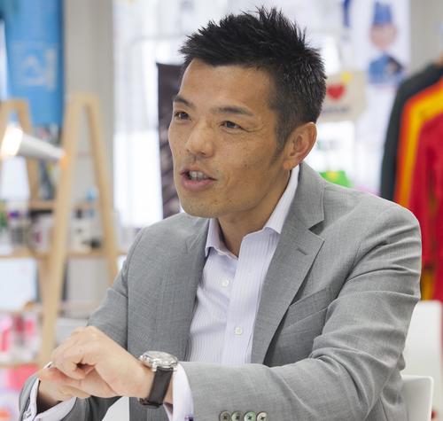 アスリート支援について語る新開強社長