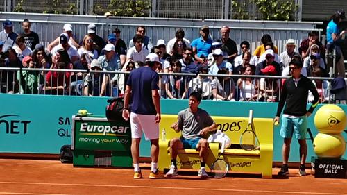 ボティーニ・コーチと話す錦織
