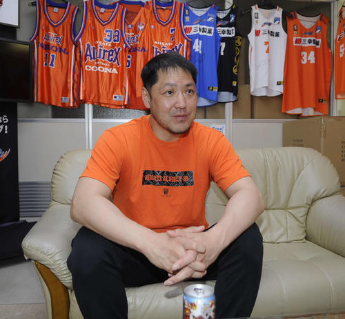 「継続が大切」と語る庄司監督