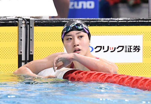 女子200メートル自由形予選で決勝進出を決めた青木智美（撮影・鈴木みどり）