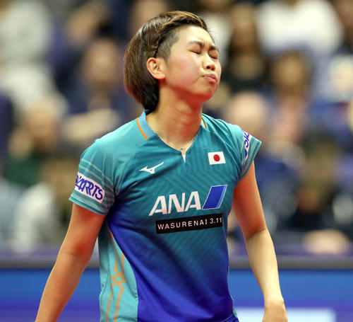 佐藤瞳対平野美宇　ショットが入らず悔しい表情を見せる佐藤瞳（撮影・佐藤翔太）