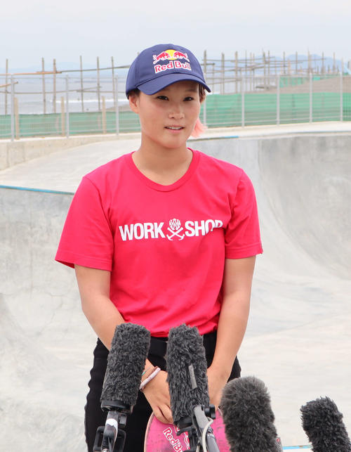 東京五輪への意気込みを口にしたスケートボード・パークの世界女王、四十住さくら