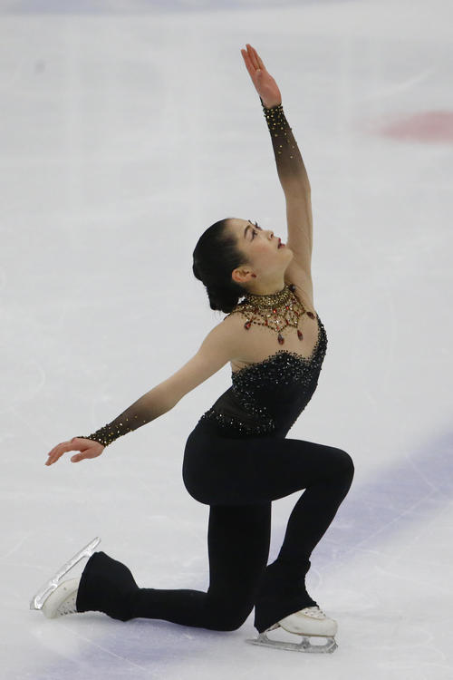 USインターナショナル2019　女子SP　演技する宮原（AP）