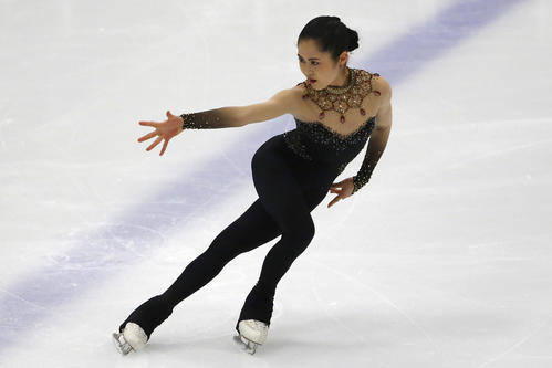 USインターナショナル2019　女子SP　演技する宮原（AP）