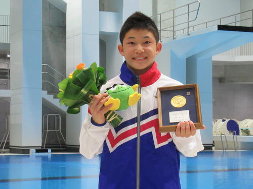 優勝した玉井陸斗（撮影・益田一弘）