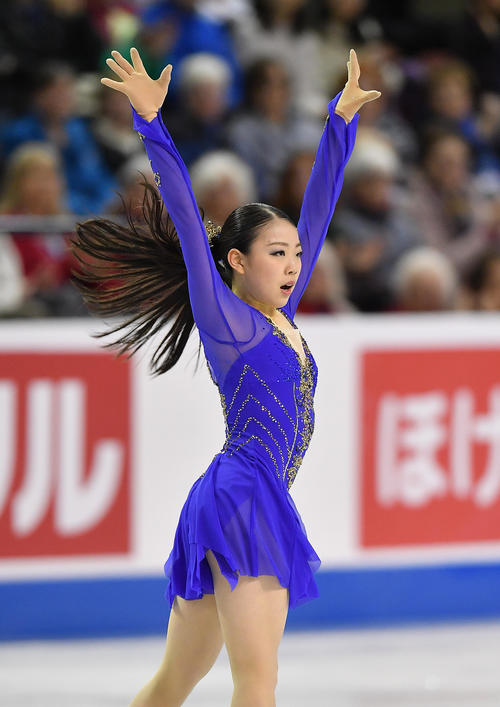 スケートカナダ・女子SPで演技をする紀平（撮影・菅敏）