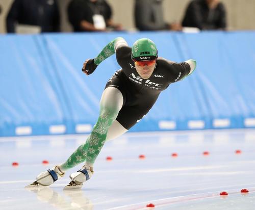男子1500メートルで優勝したウイリアムソン師円（撮影・黒川智章）