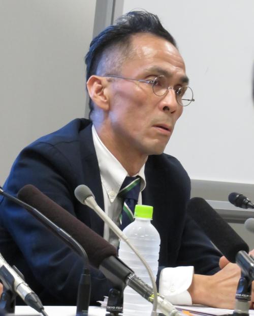国際連盟を提訴したことを発表した合田常務理事（撮影・峯岸佑樹）