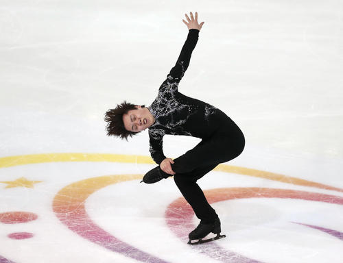 フリーの演技を行う宇野昌磨(AP)