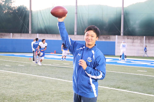 練習を行ったQB奥野耕世（撮影・南谷竜則）