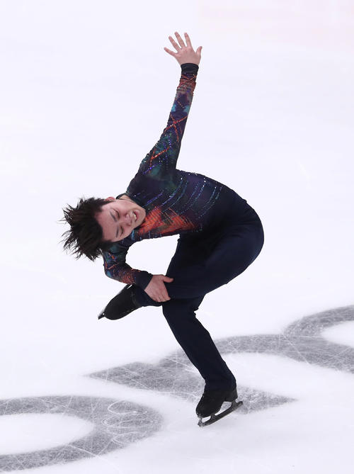 SPの演技をおこなう宇野昌磨（ロイター）