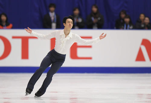 NHK杯　男子SPで演技する山本（撮影・加藤諒）