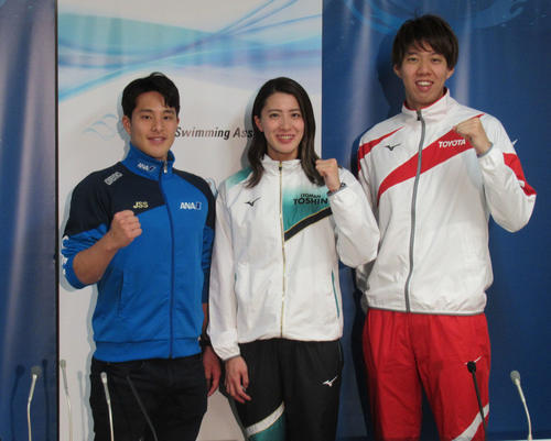 東京都オープンに出場する左から瀬戸大也、大橋悠依、渡辺一平（撮影・益田一弘）