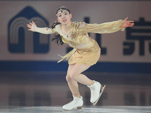 NHK杯　エキシビションで演技する紀平（撮影・加藤諒）