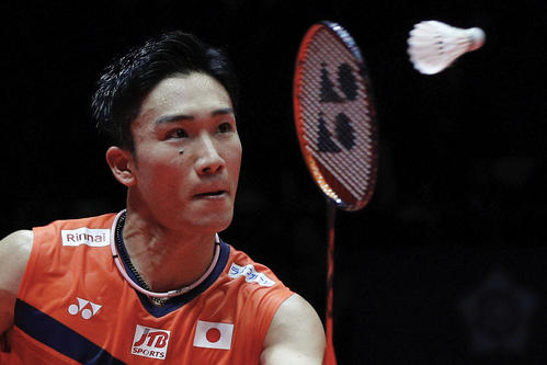 準決勝に勝利した桃田賢斗（AP）