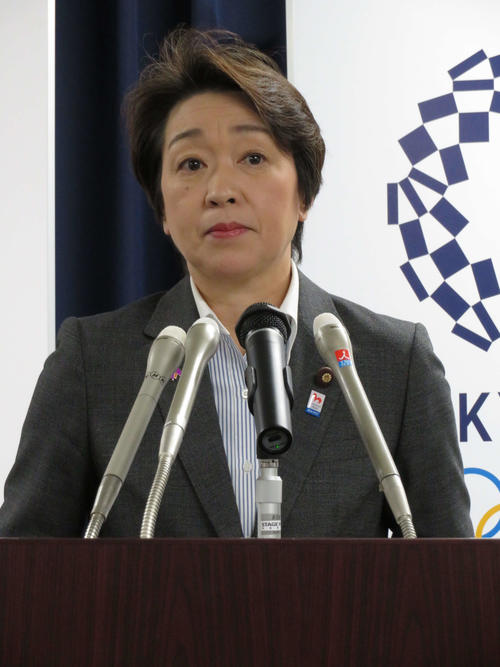閣議後定例会見を行った橋本聖子五輪相（撮影・近藤由美子）