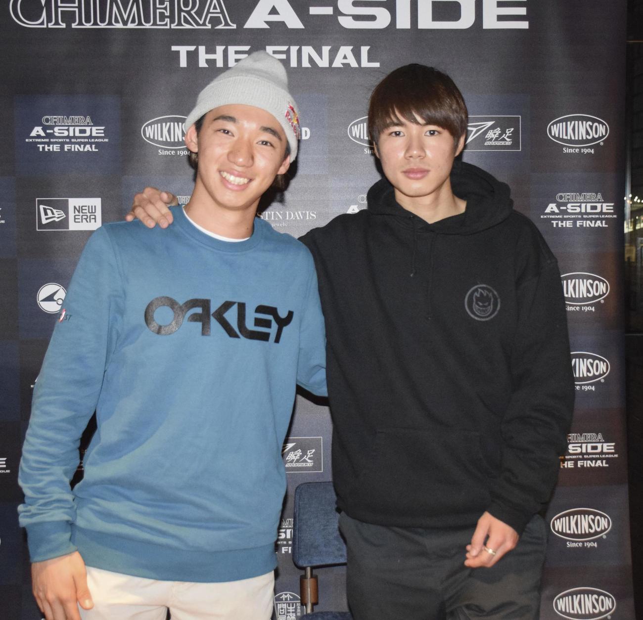 スケートボード・ストリート男子の堀米雄斗（右）と自転車BMXフリースタイル・パーク男子の中村輪夢（共同）