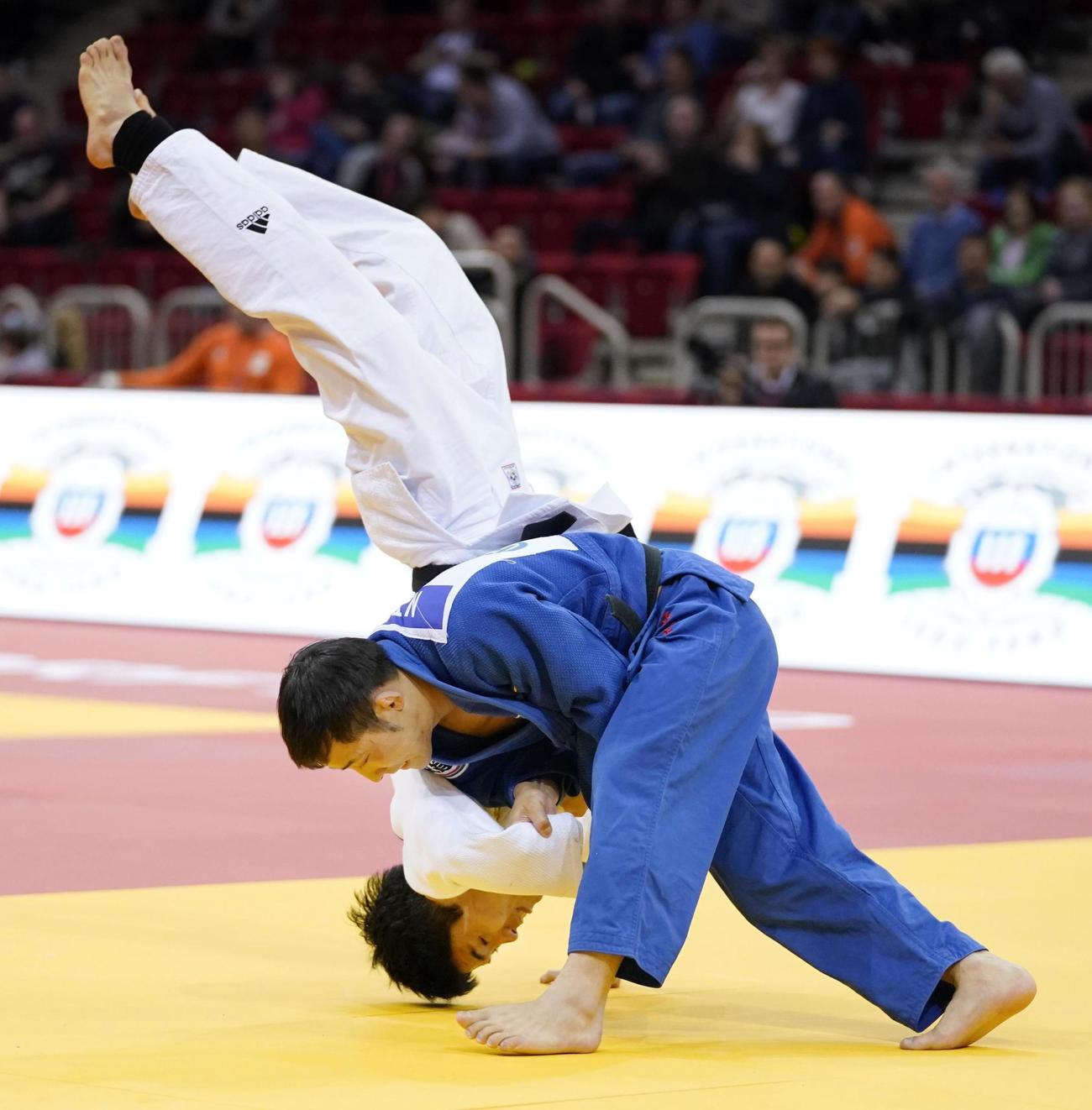 韓国選手に一本勝ちの高藤直寿（共同）