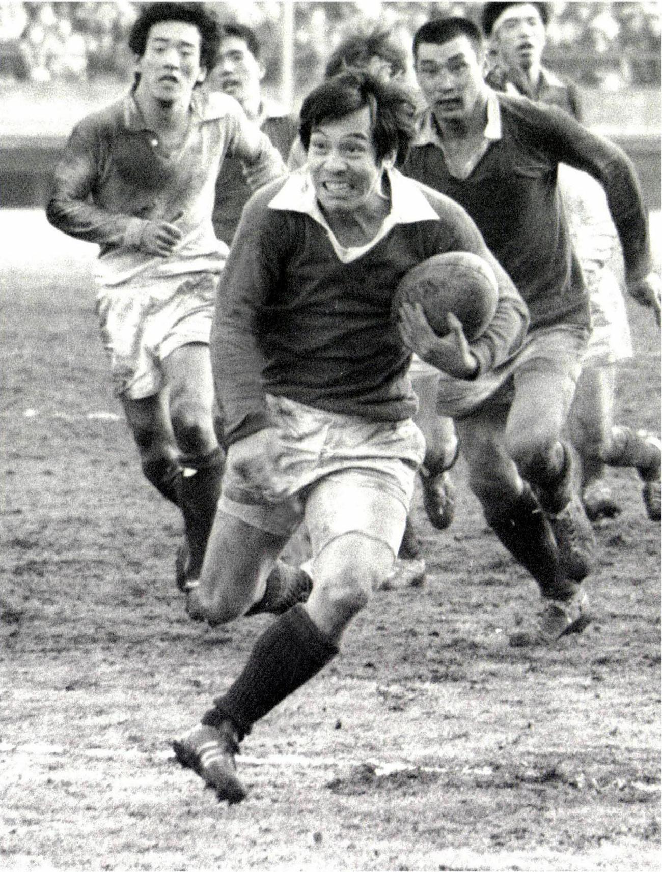 早稲田を破り優勝を果たした近鉄・坂田好弘（1975年撮影）