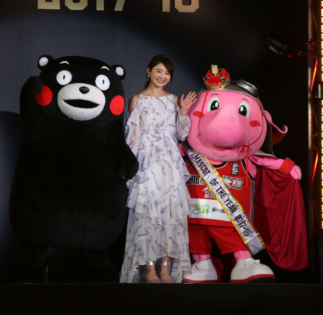 千葉のジャンボくん（右）（2018年5月29日撮影）