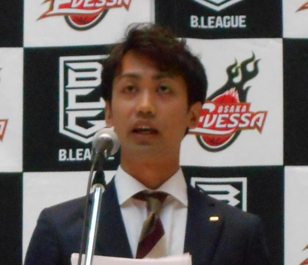 大阪エヴェッサの安井直樹代表